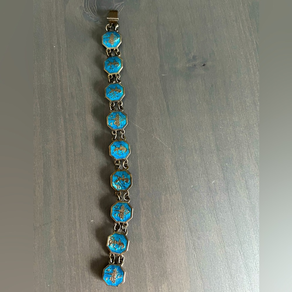 Vintage Silver Carved Niello Bracelet Siam Turquoise Blue